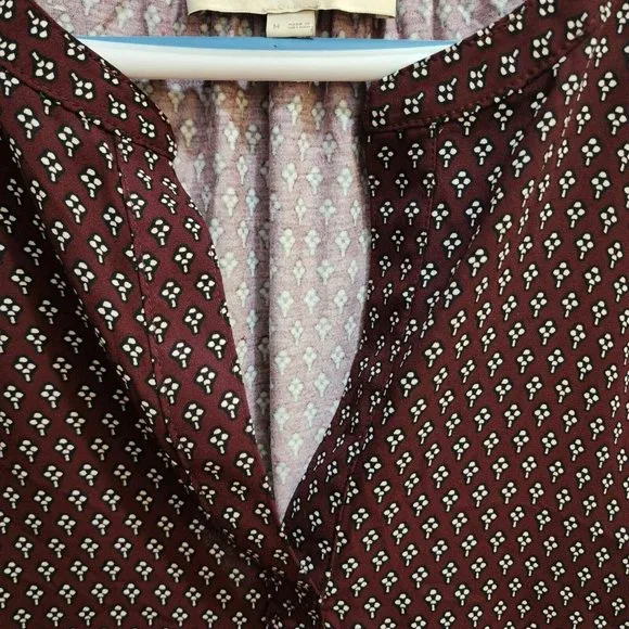 Ann Taylor Loft Women's Sleeveless V Neck Blouse Top Deep Red Polyester Blend M - Picture 4 of 8